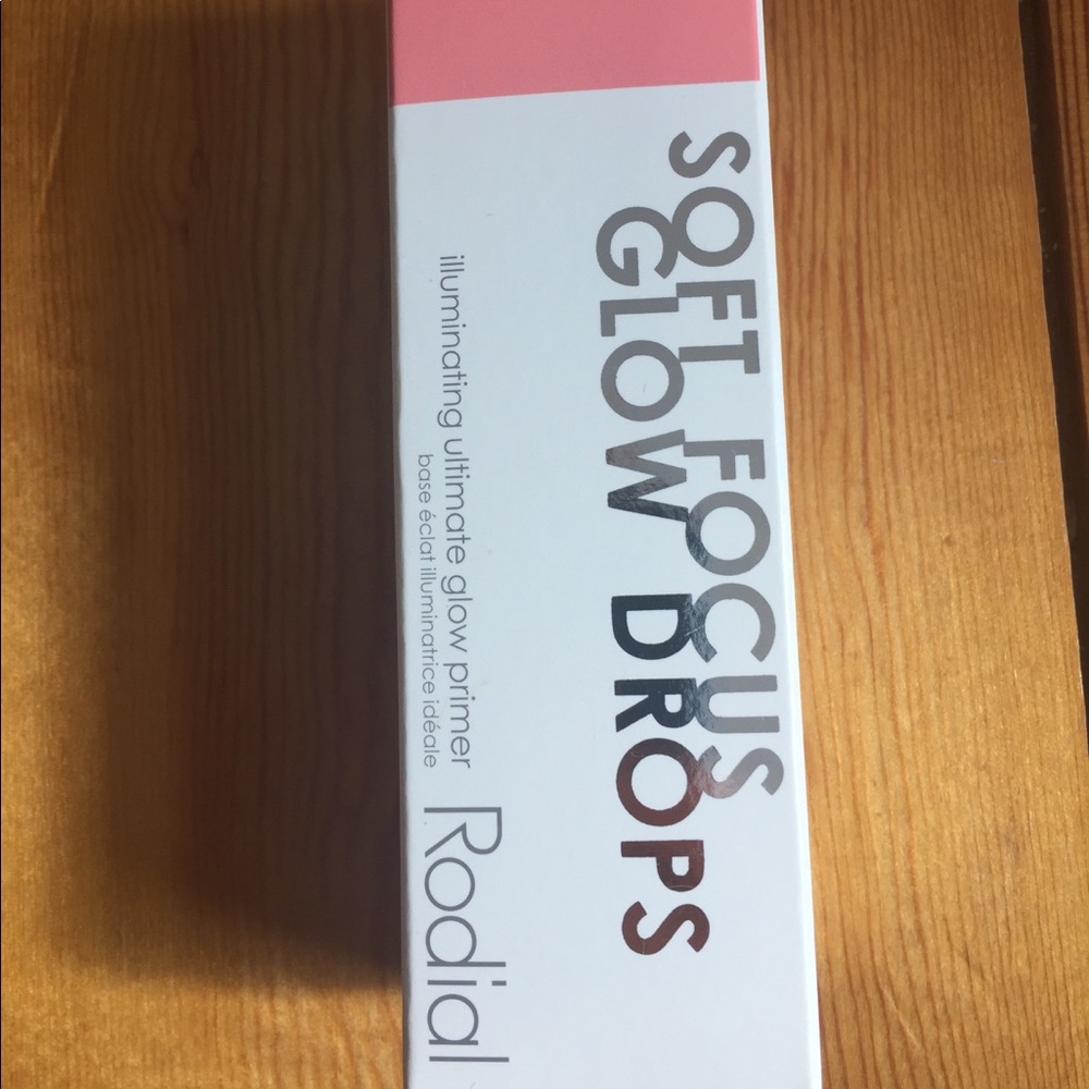 Soft focus glow drops